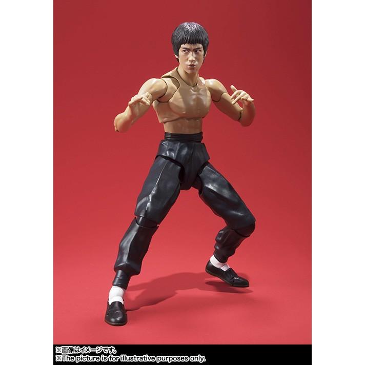 S.H.フィギュアーツ ブルース・リー S.H.Figuarts ブルース・リー（Yellow Track Suit） | 魂ウェブ