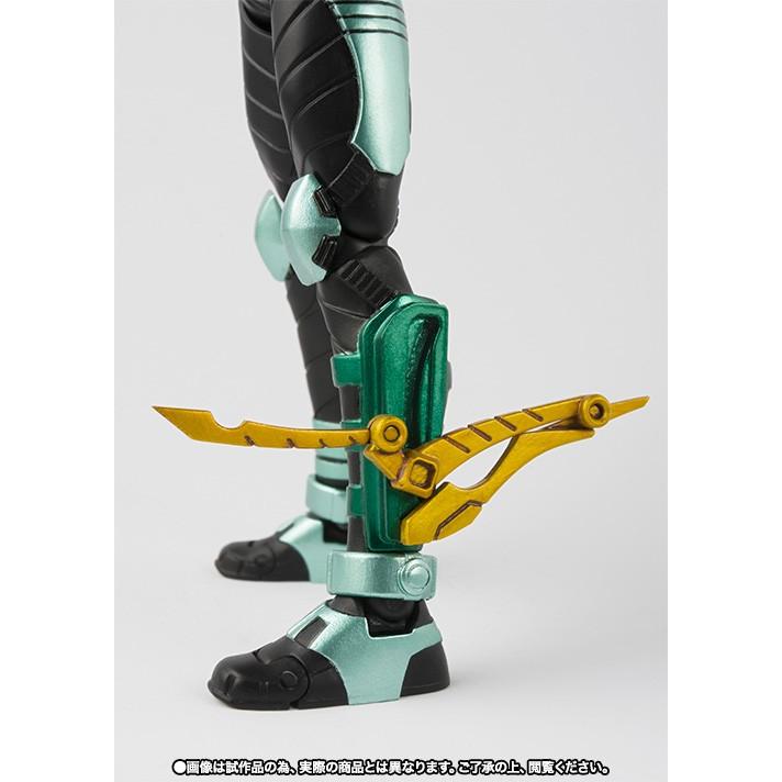 BANDAI S.H.フィギュアーツ(真骨彫製法) 仮面ライダーパンチホッパー『仮面ライダーカブト』(魂ウェブ商店限定) 全高約150mm 61Us454SsjL.jpg_BO30,255,255,