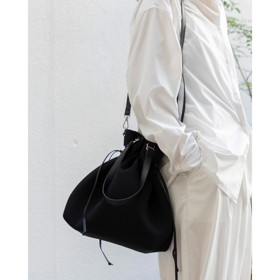 EDITA.（エディータ） 巾着バッグ A4対応 洗える 軽い 大容量 2way