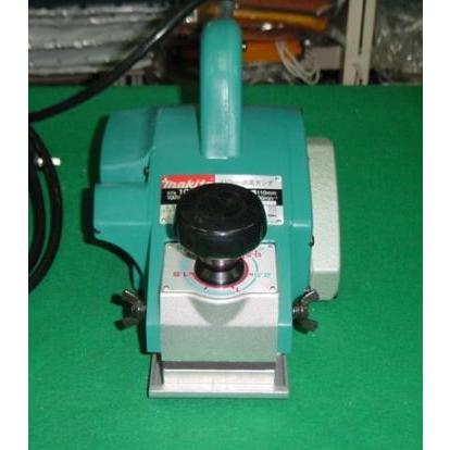 マキタ 1003BA 曲面カンナ 最大切削幅:110mm 研磨刃式 AC100V マキタ 1003BA 曲面カンナ 最大切削幅:110mm 研磨刃式 AC100V
