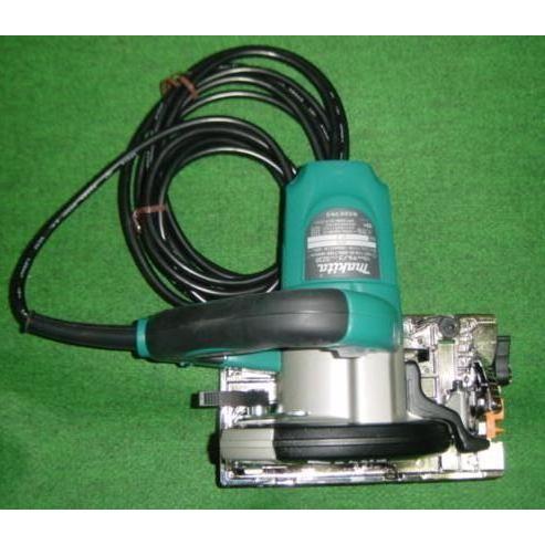 マキタ（makita） 5230 125mmマルノコ 切込深さ:46mm チップソー付