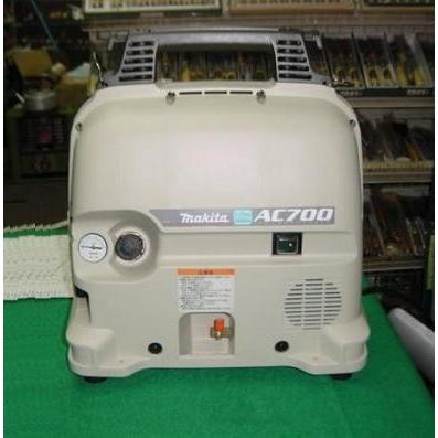 マキタ AC700 一般圧用 軽搬型コンプレッサ 吐き出し空気量:70L マキタ AC700 一般圧用 軽搬型コンプレッサ 吐き出し空気量:70L