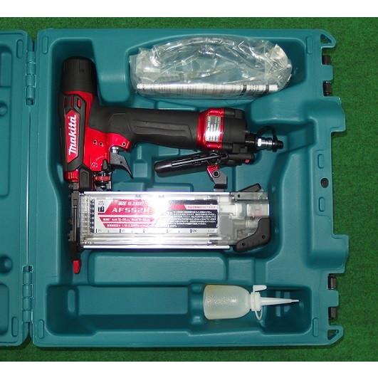 送料無料 マキタ AF552H エアダスタ付高圧仕上釘打機 赤 新品 送料無料 マキタ AF552H エアダスタ付高圧仕上釘打機 赤 新品