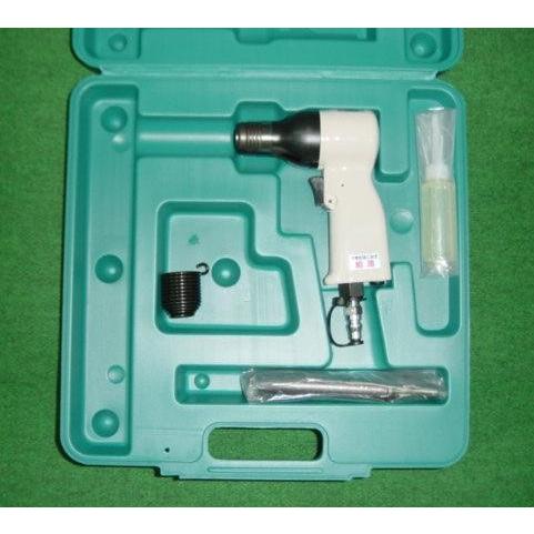 マキタ AH40 エアハンマ 新品 窓枠・土間・基礎などのコンクリ マキタ AH40 エアハンマ 新品 窓枠・土間・基礎などのコンクリ