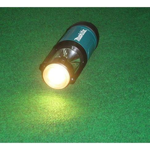 マキタ ML102 7.2V/10.8V差し込み式電池対応 充電式LEDランタン