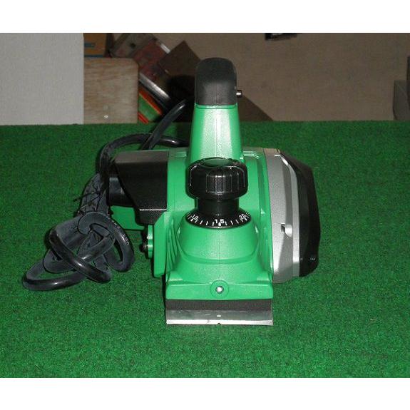 HiKOKI P20SF(SC) 82mm電気カンナ 替刃式 単相100V 新品 P20SF HiKOKI P20SF(SC) 82mm電気カンナ 替刃式 単相100V 新品 P20SF