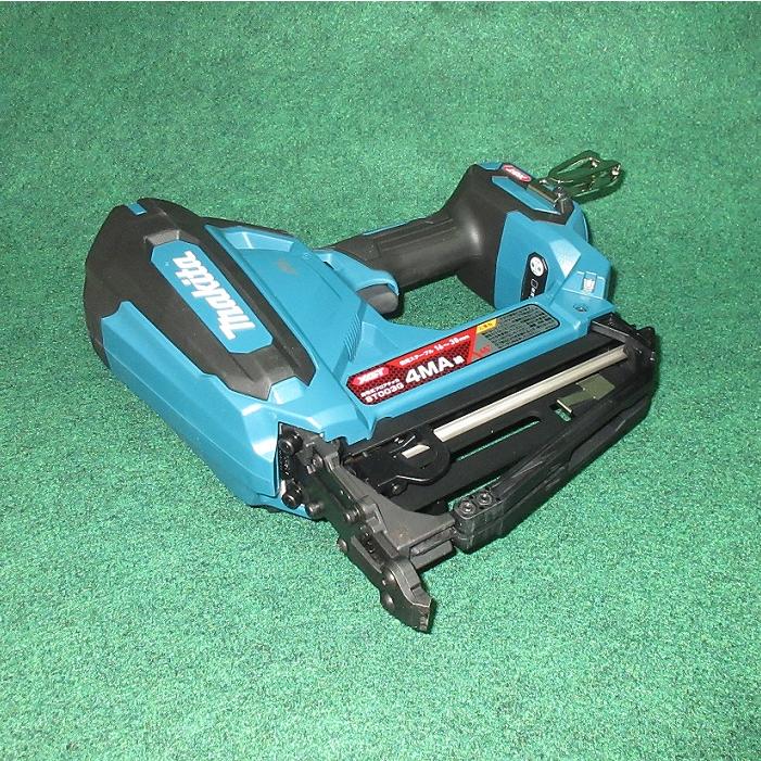 マキタ（makita） ST003GZ 40Vmax 充電式フロアタッカ 4mmMA線対応 