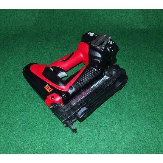 マックス TJ-25/4J-BC/1825A 18V充電式タッカ 4mm-J線用 本体+ マックス TJ-25/4J-BC/1825A 18V充電式タッカ 4mm-J線用 本体+