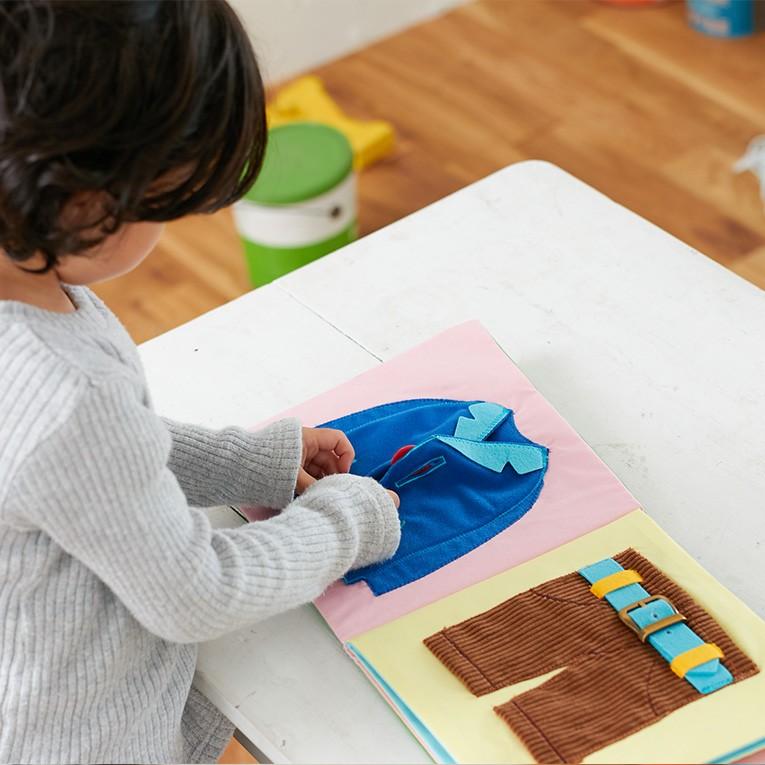 おもちゃ 布絵本 できるかな 誕生日 男 女 プレゼント 知育玩具 3歳 誕生日プレゼント 男の子 4歳 5歳 子供 女の子 6歳 小学生 人気 7歳 Cb112n 木のおもちゃメーカー エデュテ 通販 Yahoo ショッピング
