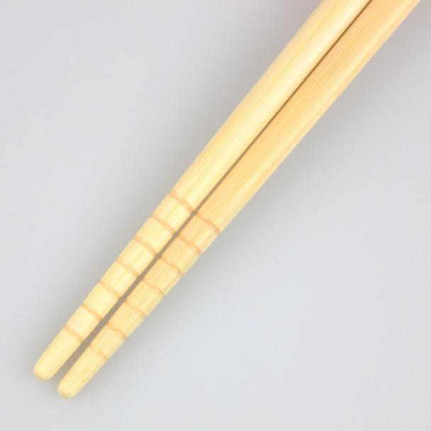 郵送で送料無料 食洗機対応 子ども お箸 白竹 動物ランド カワウソ（青） 19.5cm 国産 若狭塗 |  | 02