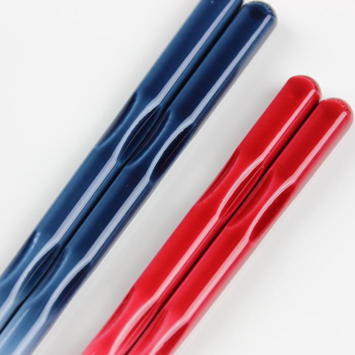 お箸 食洗機対応 FIT 手にぴったり合うおはし ブルー レッド 日本製 箸 2歳から 青 赤 大人 子供 男性 女性 キッズ 天然木 15cm 17cm 19cm 21cm 23cm 25cm |  | 08