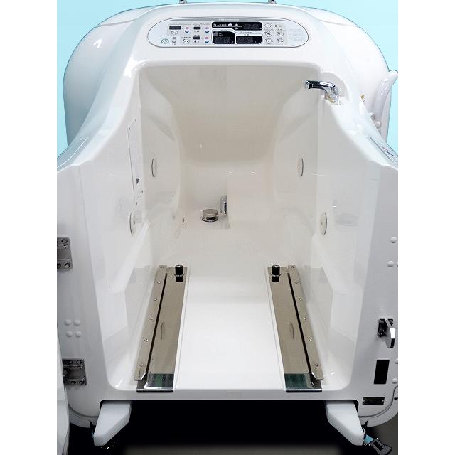 送料別.現状品】☆オージー技研 アダージオ 介護浴槽 HK-8250 送料別.現状品】☆オージー技研 アダージオ 介護浴槽 HK-8250