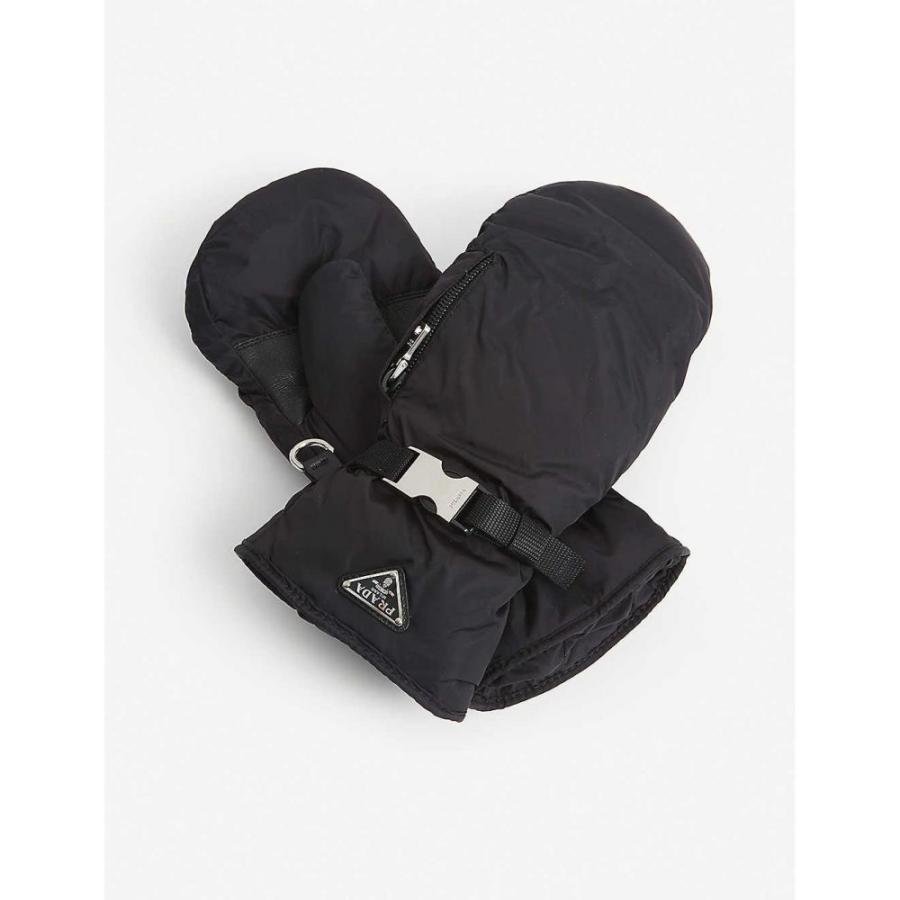 Logo Plaque Nylon Gloves Drawstring Black メンズ Fermart Ef グローブ Ap5 010 フェルマート メンズ Nylon プラダ スキー スノーボード エフ スキー Ski Prada グローブ