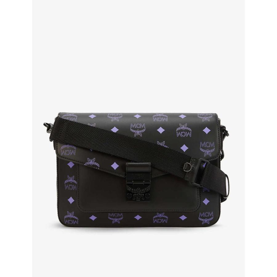 エムシーエム Mcm メンズ メッセンジャーバッグ ショルダーバッグ Leather バッグ Splash Logo Print メンズ Leather メッセンジャーバッグ Cross Body Ap5 5141 Purple フェルマート エフ Fermart Dahlia Ef Bag 国内正規取扱店