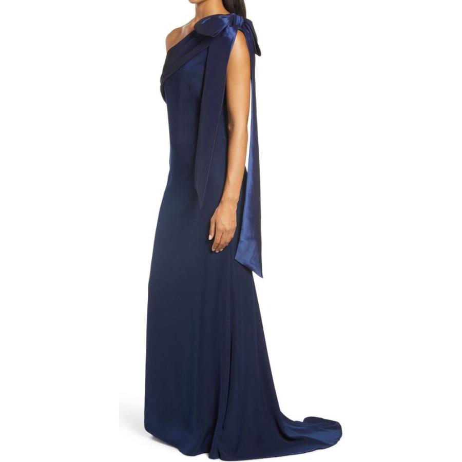 tadashi shoji one shoulder crepe gown