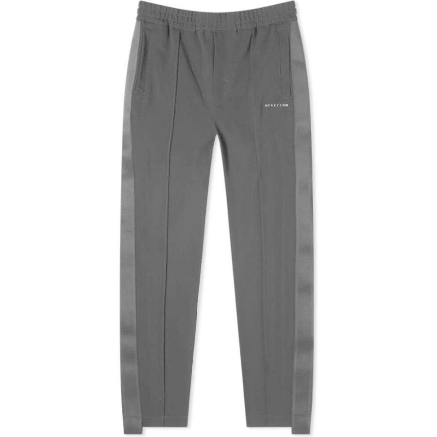 送料無料 アリクス 1017 Alyx 9sm メンズ スウェット ジャージ ボトムス パンツ Side Stripe Track Pant Black Sc Ffbaf3f7de フェルマート エフ Fermart Ef 通販 Yahoo ショッピング 楽天市場 Mediquicklab Com