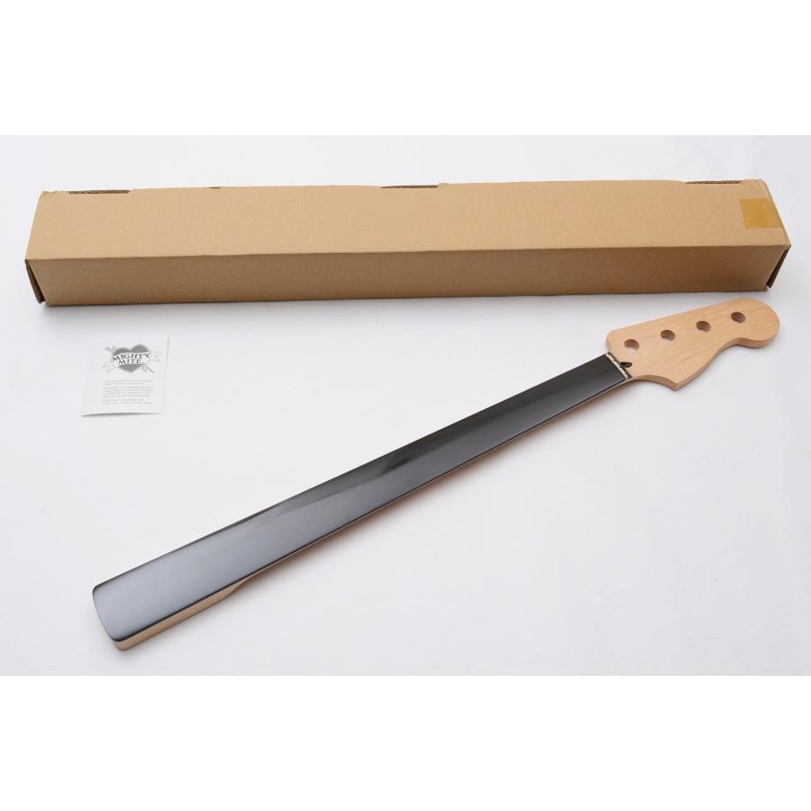 Mighty Mite MM2919 P-Bass Replacement Neck with a Fretless Ebonol Fingerboard｜フェンダー | Fender