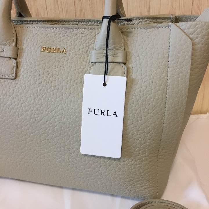 新品 フルラ トートバッグ FURLA CAPRICCIO S CRETA 