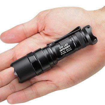 SUREFIRE シュアファイヤー E1D LEDディフェンダー 電池1個