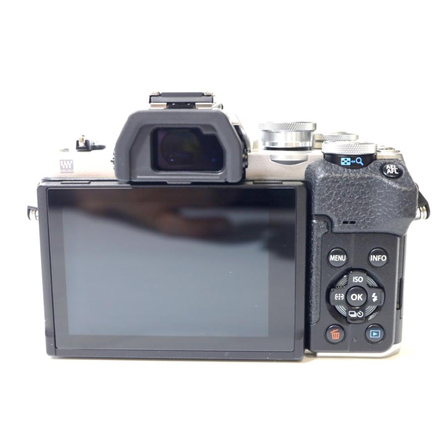 OM-D E-M10 Mark IV EZダブルズームキット [シルバー] : WiNKUSED