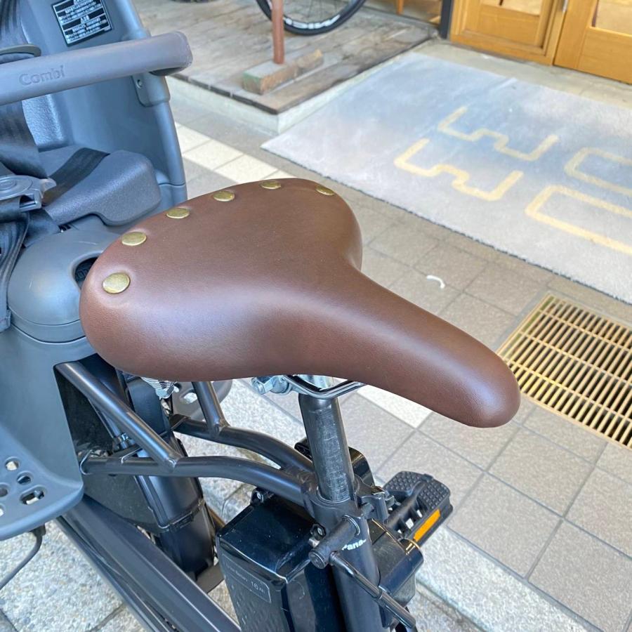 Gyutto 【籐風バスケットとアメ色タイヤ厳選カスタム】Gyutto CROOM R