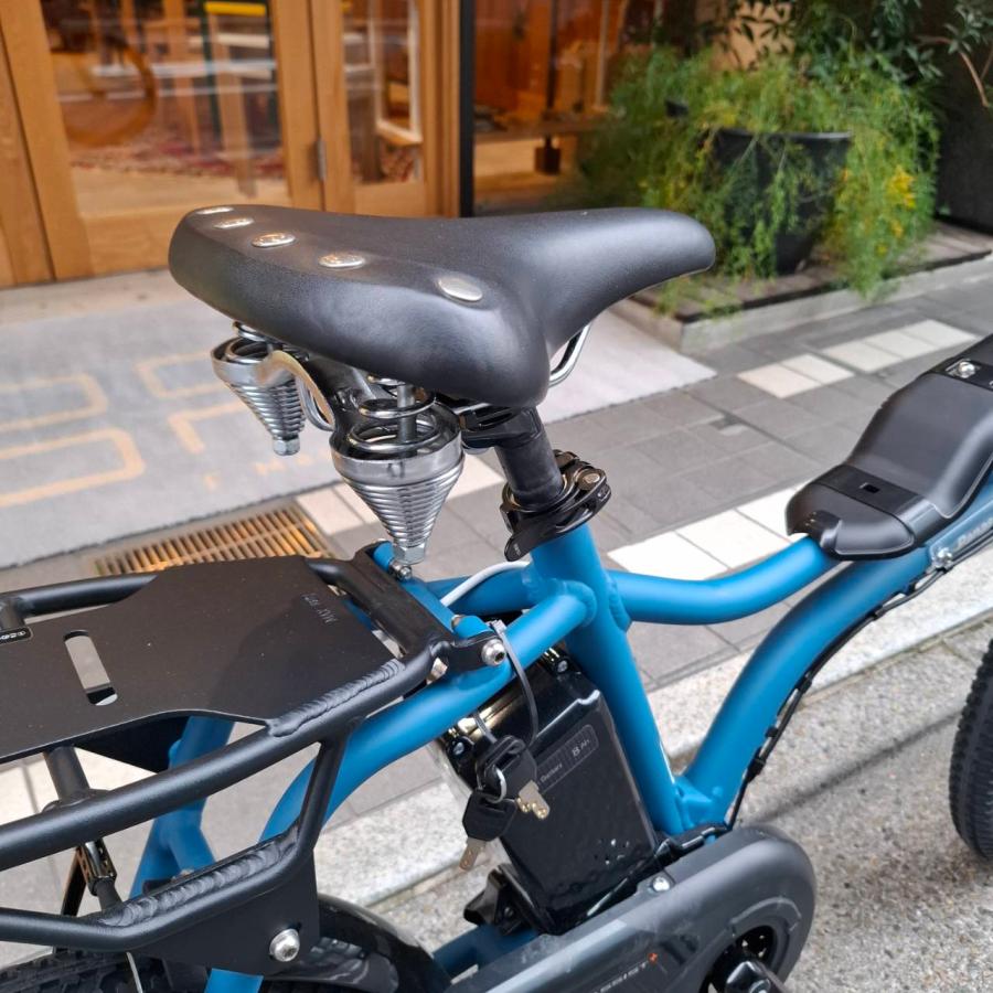 EZ 4000円オフ(予告なく終了)【存在感のあるCPハンドル搭載厳選