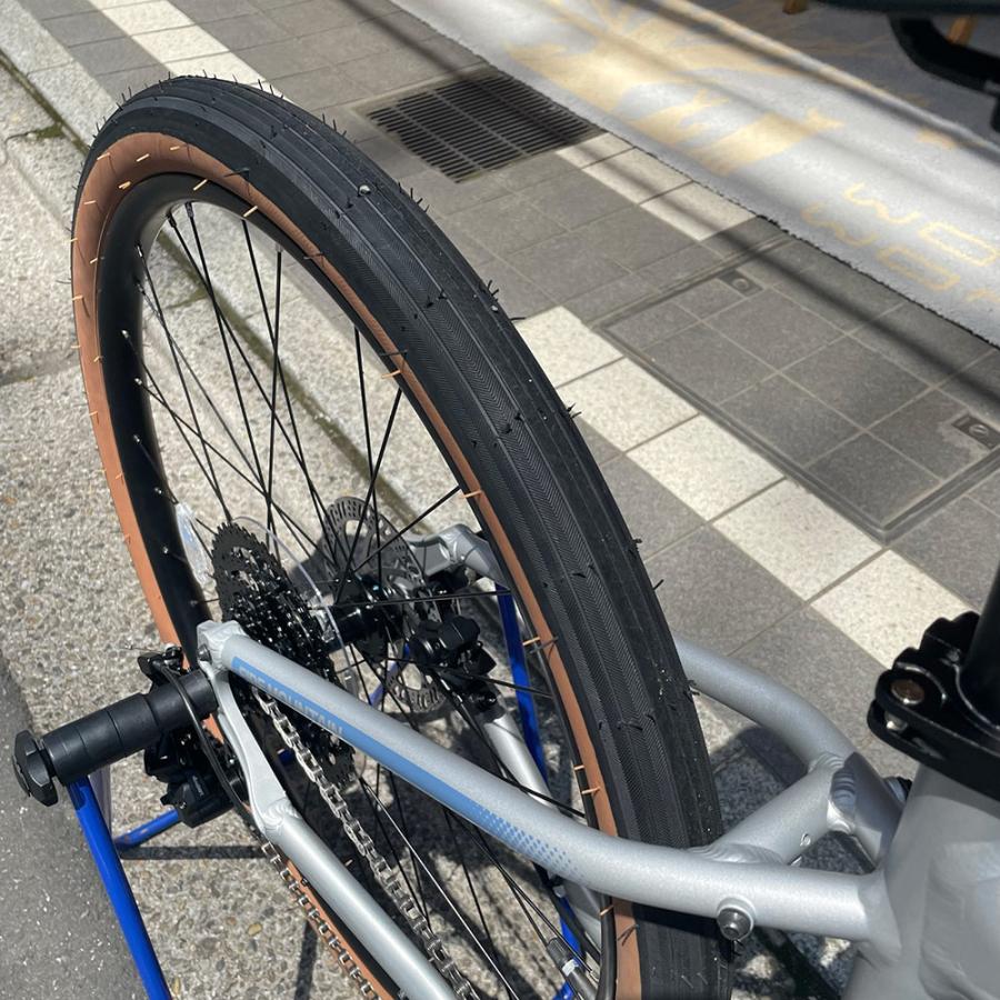 期間限定特価街も悪路も走破できるWTBグラベルタイヤカスタム FIRE MOUNTAIN(ファイヤーマウンテン) 2025モデル/KONA(コナ) マウンテンバイク  送料プランAの画像