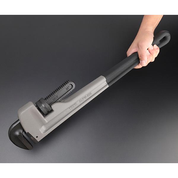 TONE（トネ） パイプレンチ(アルミ製) 全長558mm 口開き100mm (ALPW