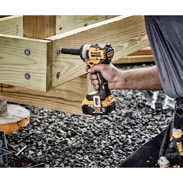 DEWALT デウォルト 最大542Nm 18V XR1/2 ブラシレス インパクトレンチ