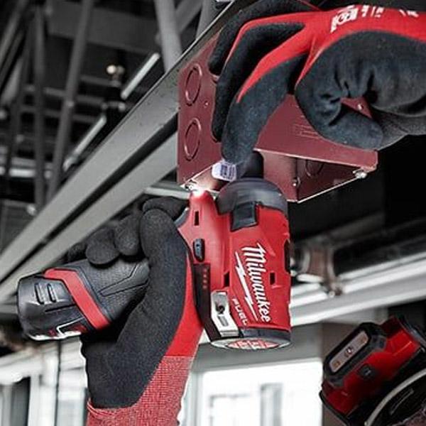 Milwaukee ミルウォーキー コードレス電動インパクトドライバー Milwaukee ミルウォーキー コードレス電動インパクトドライバー