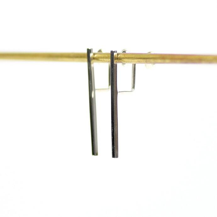 【廃番商品】siki (シキ) / SK-PE19-SV ロングバー イヤリング - シルバー |  | 01