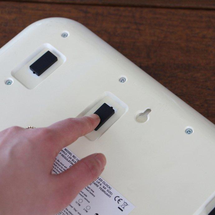 TWEMCO / Radio Control Calendar Clock トゥエンコ ラジオコントロール カレンダークロック RC-12A ブラック 電波掛時計 プチギフト プレゼント お祝い 贈り… |  | 04