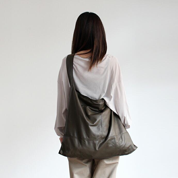 SEASIDE FREERIDE（シーサイドフリーライド） / RT BAG マグネットホック付き シープレザーショルダーバッグ - 全4色 |  | 16