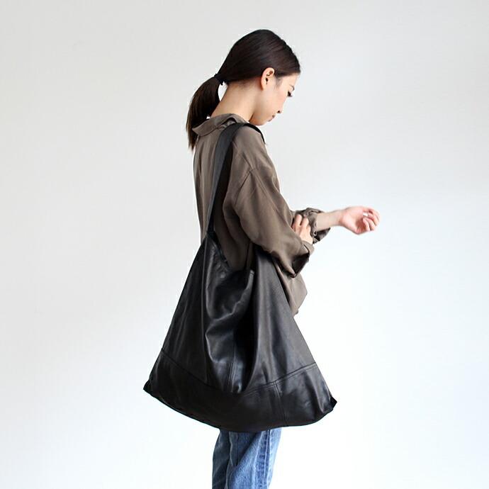 SEASIDE FREERIDE（シーサイドフリーライド） / RT BAG マグネットホック付き シープレザーショルダーバッグ - 全4色 |  | 04