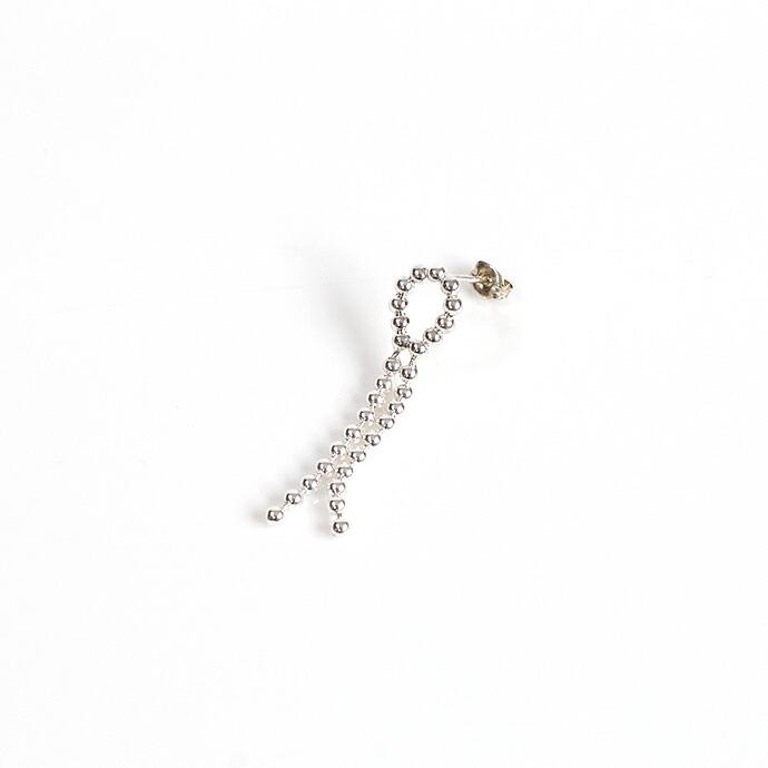 su（スウ） / dtea0201sv DOT シルバーボールチェーンピアス S  (片耳タイプ) レディース ギフト プレゼント アクセサリー ジュエリー 20代 30… | 