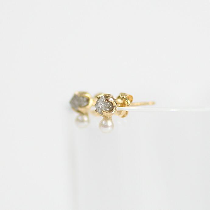 sinc（シンク） / k18 原石ダイヤモンド ピアス - グレー (パール付き) レディース プレゼント ギフト 贈り物 アクセサリー ジュエリー 20代 30代 40代 50代 6… | 