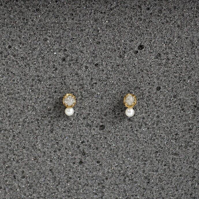 sinc（シンク） / k18 原石ダイヤモンド ピアス - グレー (パール付き) レディース プレゼント ギフト 贈り物 アクセサリー ジュエリー 20代 30代 40代 50代 6… |  | 02