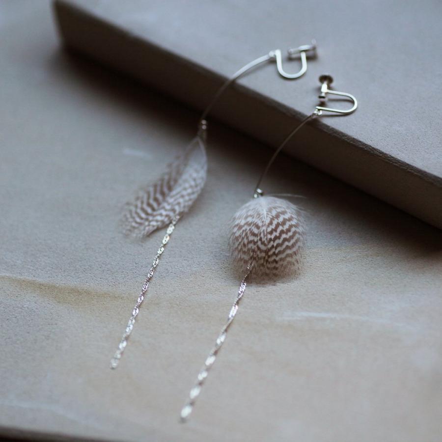 moca.arpeggio（モカ アルペジオ） / FP-14 Feather フェザー イヤリング - ブラウン レディース ノンホール ギフト プレゼント 贈り物 アクセ… | フェザー | 01