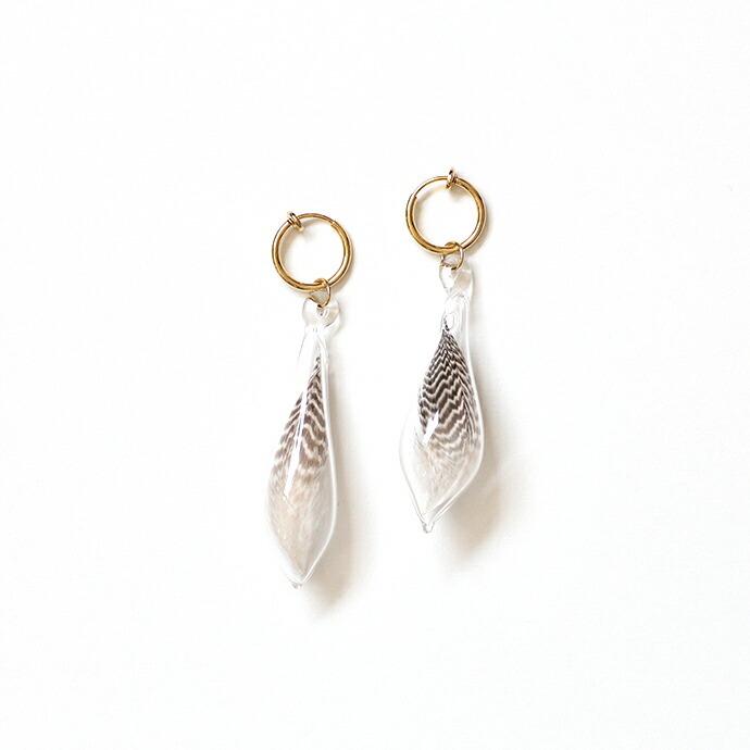 moca.arpeggio（モカ アルペジオ） / GFP-12 Feather フェザー グラス イヤリング （両耳タイプ）- ブラウン レディース ノンホール ギフト プ… | グラス | 01