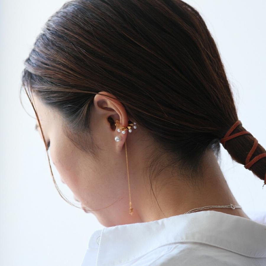 yum. （ヤム） / k18 ゴールド Wフリル ミニ イヤーカフ パール付き / Ec-09a-18c | 