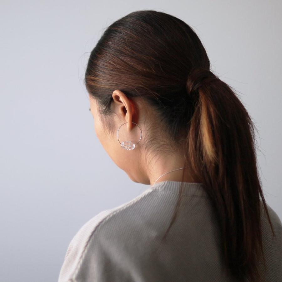 sinc シンク クリア フープピアス シルバー sinc_pc_008 (ペア) スウィング ピアス レディース シンプル 大人 上品 綺麗 ギフト アクセサリー お祝い 贈り物 … |  | 06