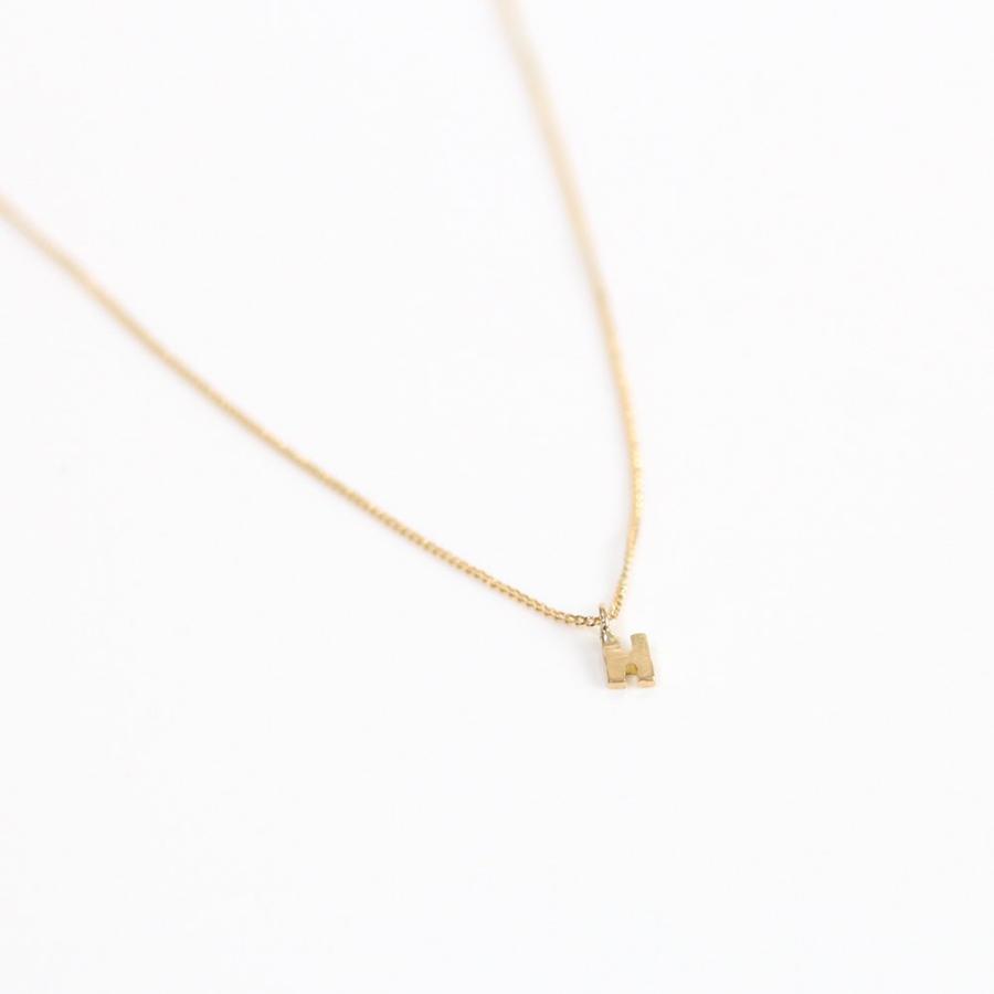 hirondelle et pepin (イロンデールエペパン) k18 hn-20ss-536 イニシャル ネックレス ゴールド ( モチーフゴールド / チェーンゴールド) アルファベット 英語… | hirondelle