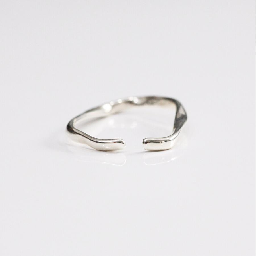 UNKNOWN. (アンノウン) / silver925 U418 RIPPLING イヤーカフ L - シルバー (片耳タイプ)  レディース メンズ ユニセックス イヤカフ ノンホー… | UNKNOWN. | 01