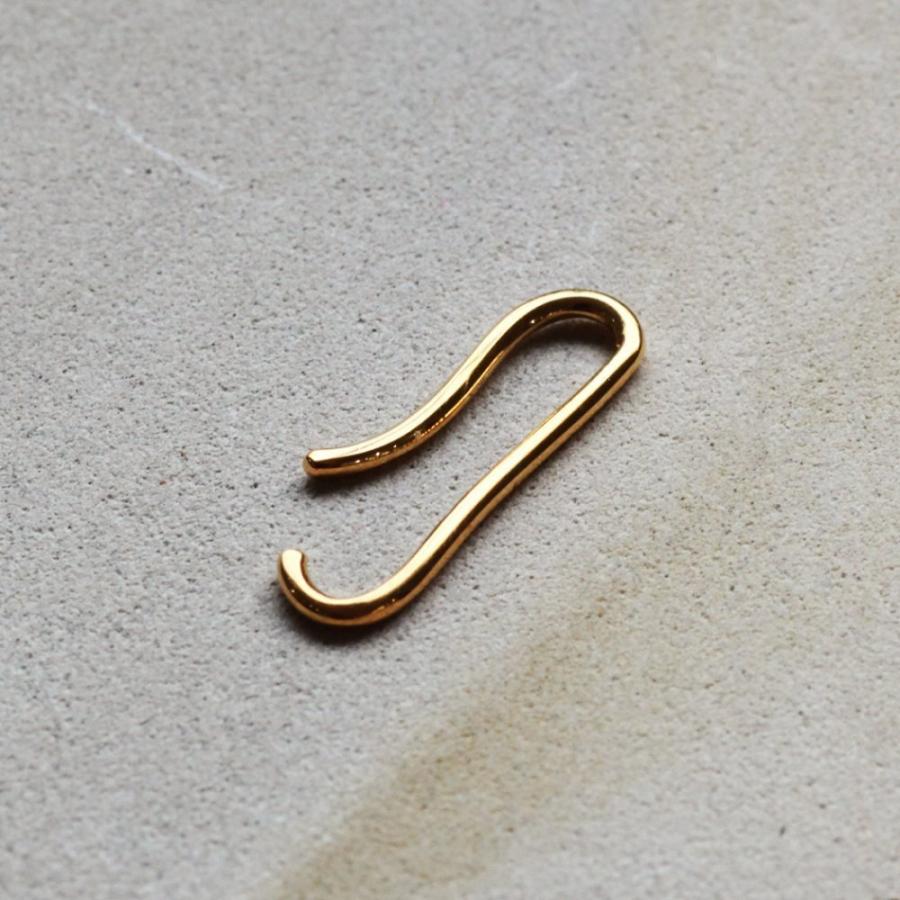 UNKNOWN. (アンノウン) / Goldplate U422 PINCH イヤーカフ - ゴールド (片耳タイプ)  レディース メンズ ユニセックス イヤカフ ノンホール ギ… | UNKNOWN.