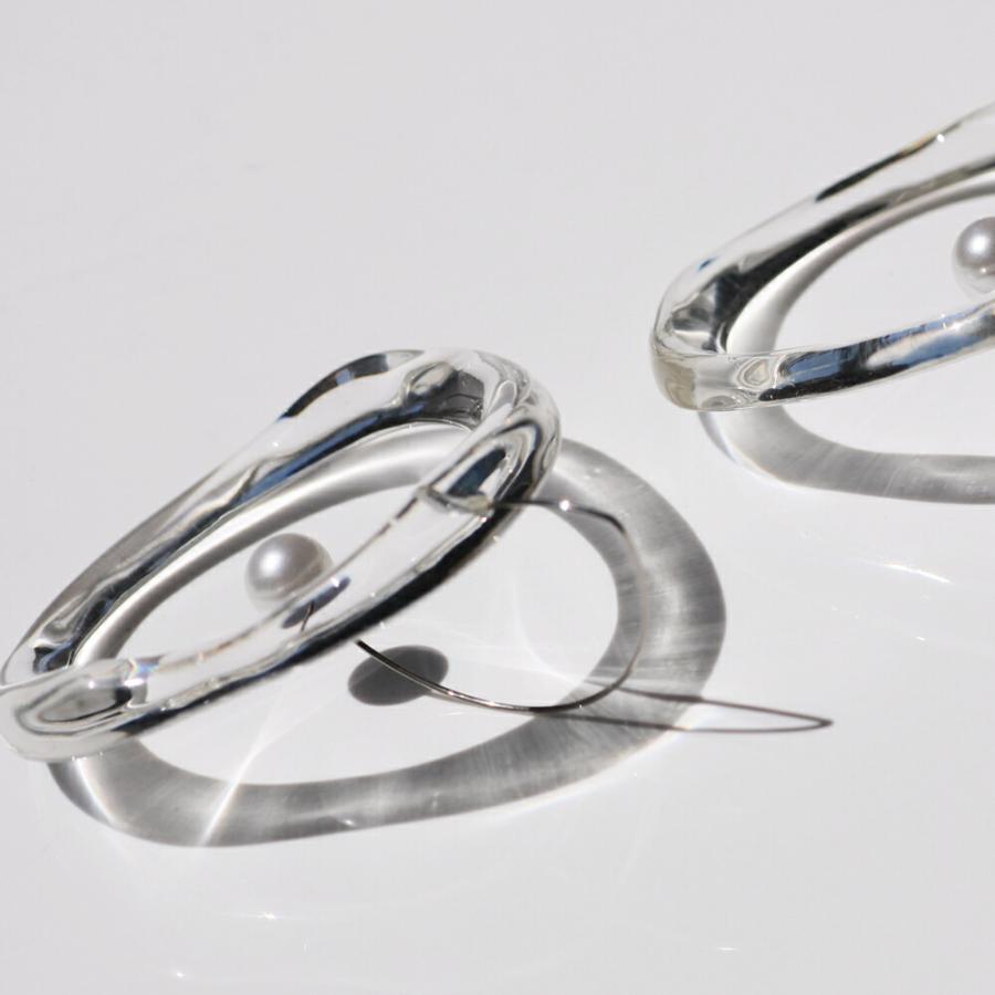 Iria Ashimine（イリア アシミネ） / CIRCLE' Transparent ピアス - CLEAR レディース ギフト プレゼント 記念日 アクセサリー ジュエリー 透明 クリア … | clear | 01