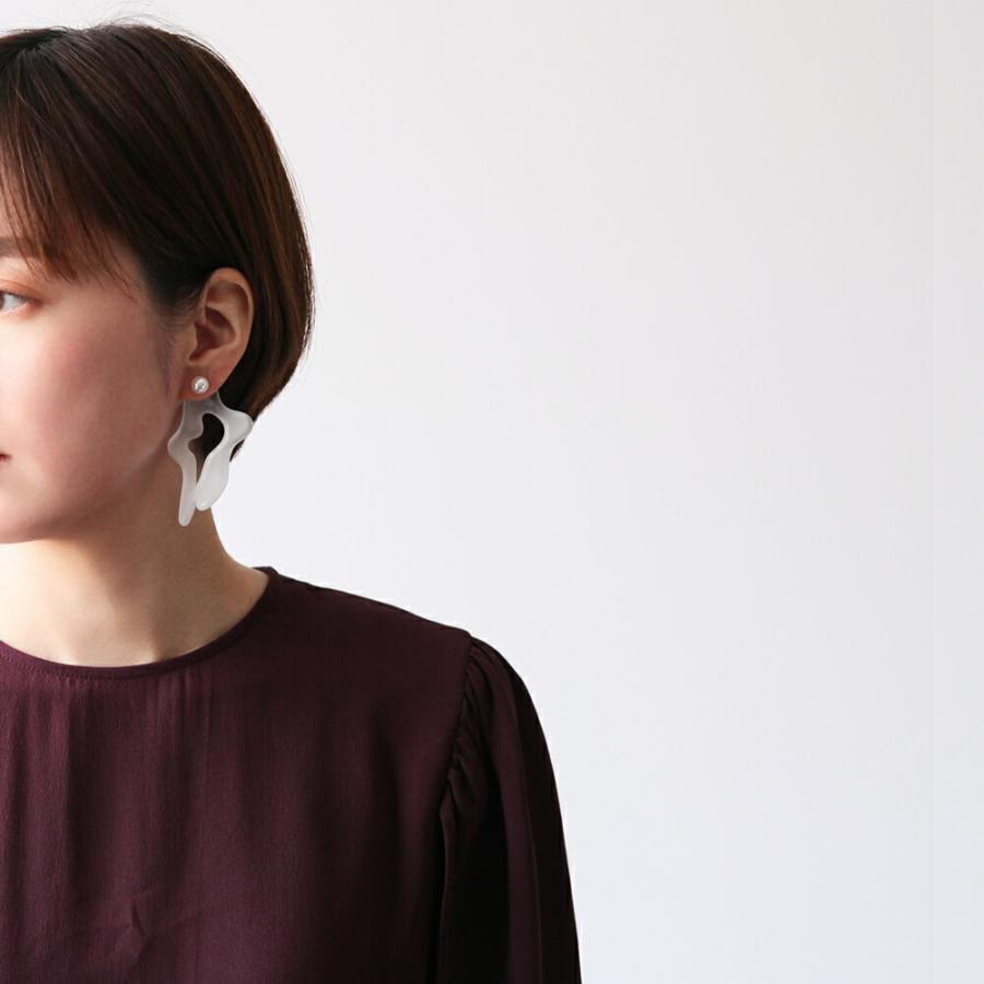 Iria Ashimine（イリア アシミネ） / Twist ピアス - MATTE レディース ギフト プレゼント 記念日 アクセサリー ジュエリー 透明 クリア 素材 樹脂 大ぶり あ… |  | 08