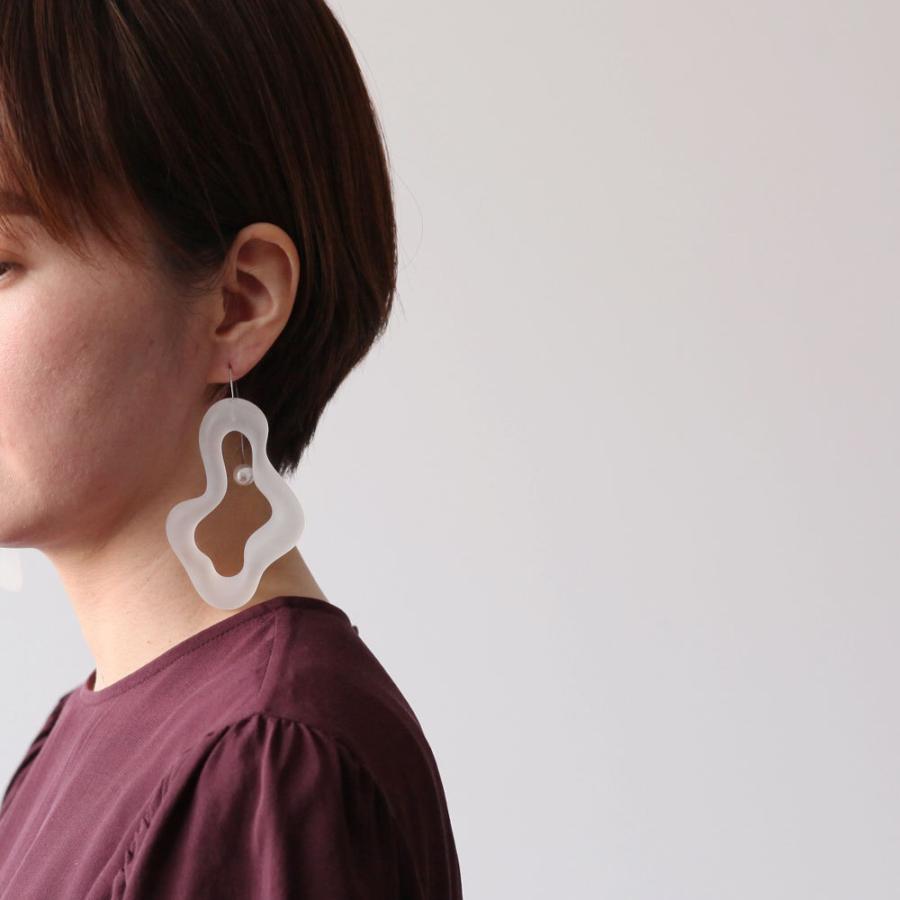 Iria Ashimine（イリア アシミネ） / Pacific oyster ピアス - MATTE レディース ギフト プレゼント 記念日 アクセサリー ジュエリー 透明 クリア 素材 樹脂 … |  | 03