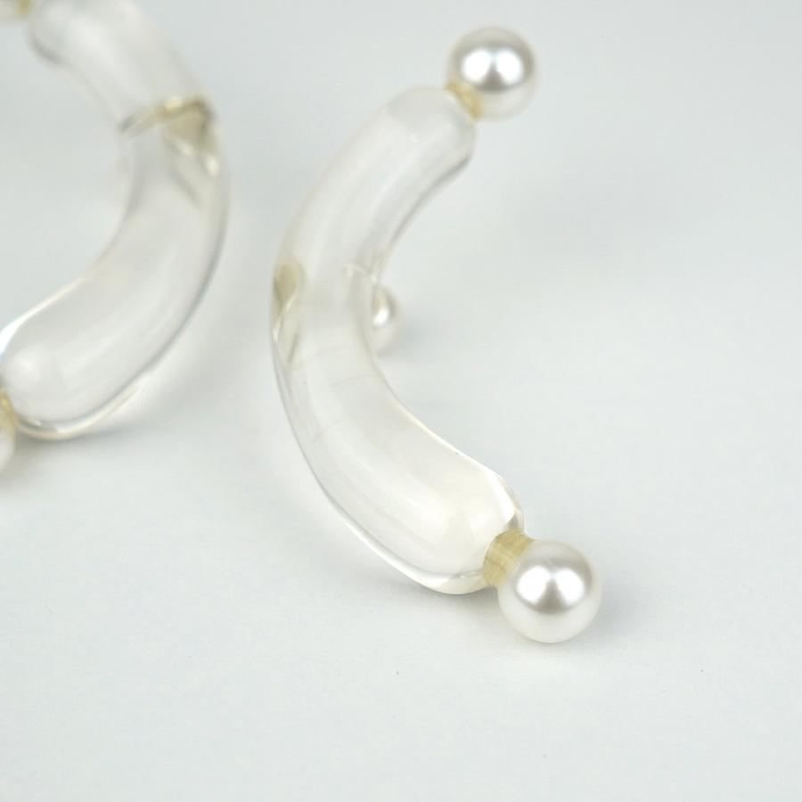 ＼ 訳あり 60%OFF／ Iria Ashimine（イリア アシミネ） / Maccheroni ピアス - CLEAR プチギフト お祝い 贈り物 ポイント 消化 買いまわり プレゼント | Eimee Law | 12