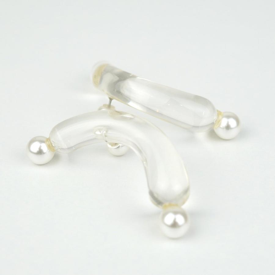 ＼ 訳あり 60%OFF／ Iria Ashimine（イリア アシミネ） / Maccheroni ピアス - CLEAR プチギフト お祝い 贈り物 ポイント 消化 買いまわり プレゼント | Eimee Law | 08