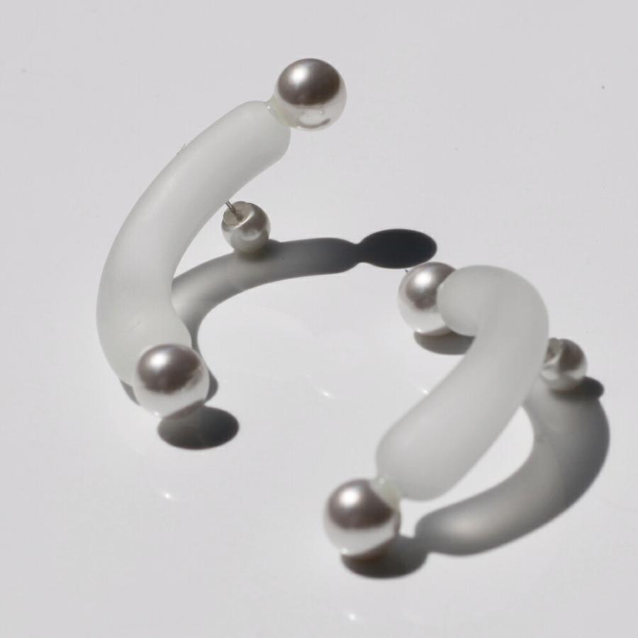 ＼ 訳あり 60%OFF／ Iria Ashimine（イリア アシミネ） / Maccheroni ピアス - MATTE プチギフト お祝い 贈り物 ポイント 消化 買いまわり プレゼント | Iria Ashimine | 01